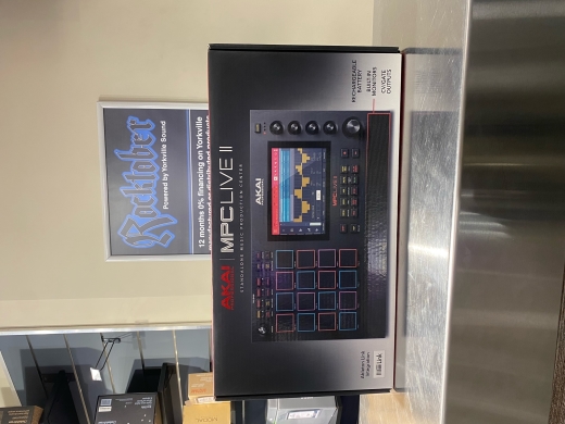 DJ機材 AKAI MPC LIVE 2 Akai MPC Live 2 Standalone Music